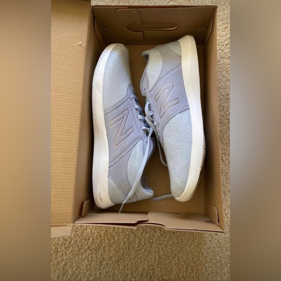 New Balance Shoes - New Balance 400 sneakers